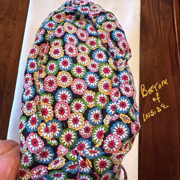 VERA BRADLEY quilted shoulder bag. Jewel tone colors.  EXCELLENT new condition. - Picture 13 of 13